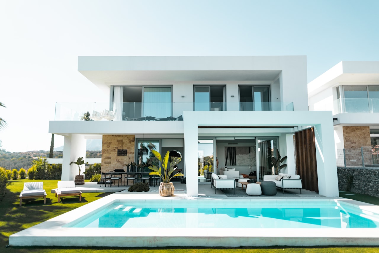 Modern Villa in Fox Hills