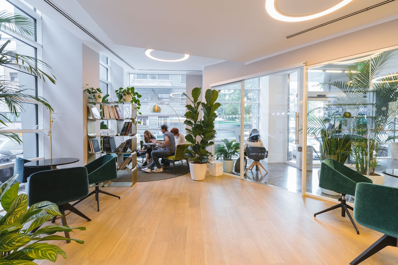 Commercial Office in West Bay